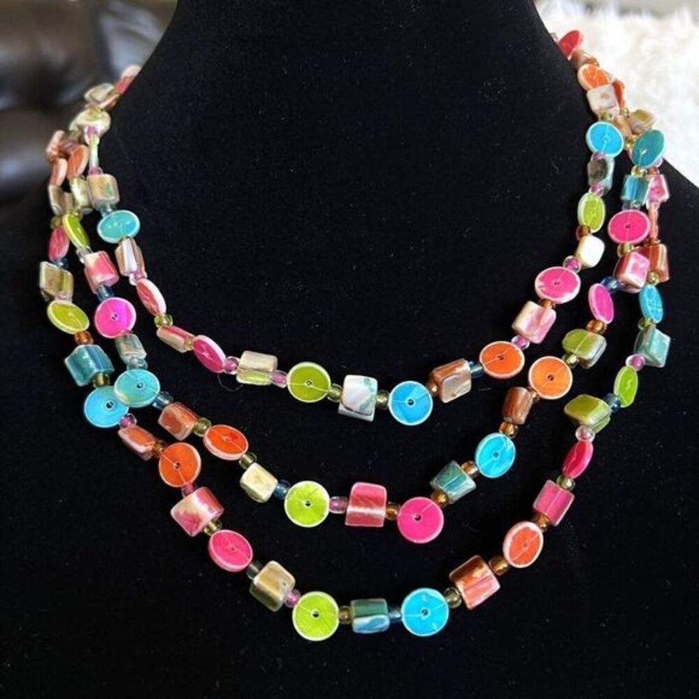 17" Multi-Strand Multicolor Handmade Statement Necklace / Boho Style / Shell - Picture 5 of 12